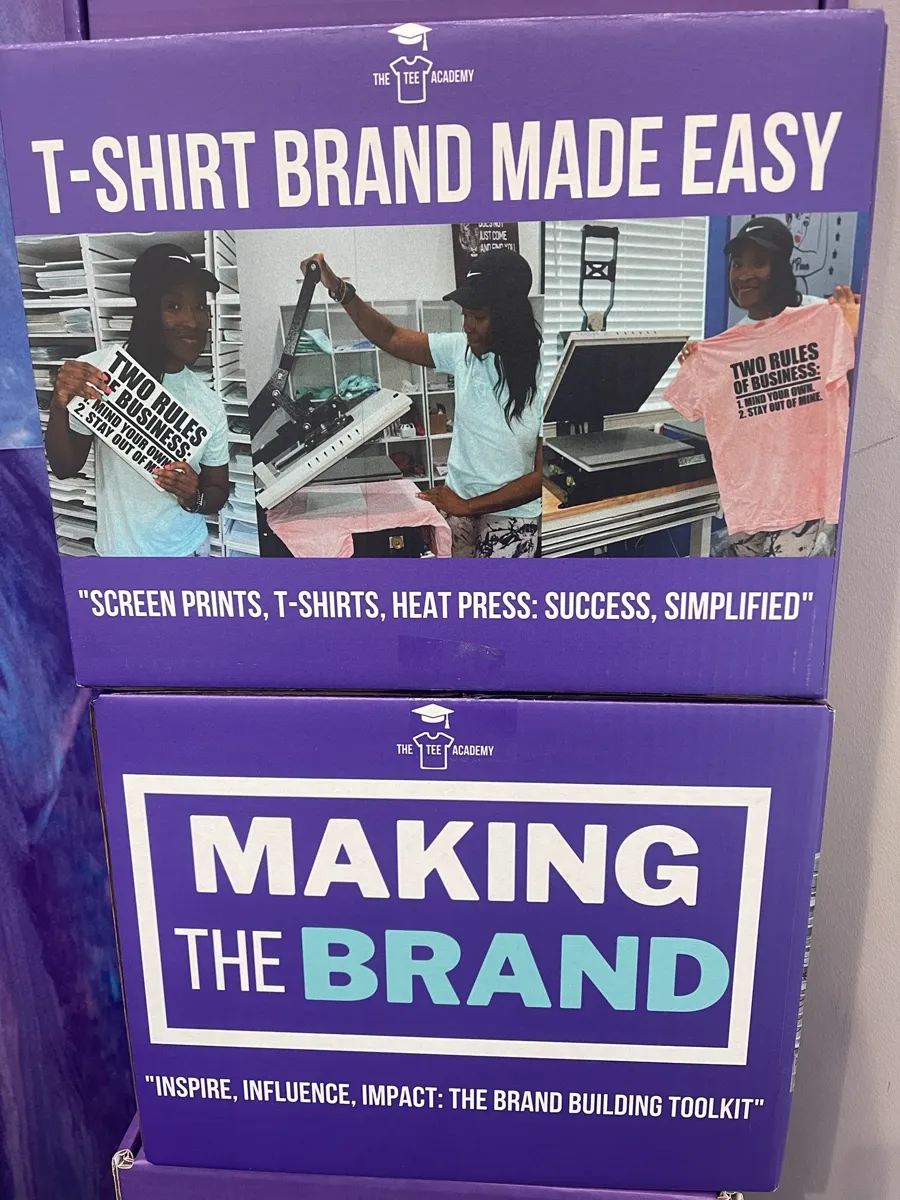 The Tee Academy starter boxes: T-Shirt Brand Made Easy and Making the Brand